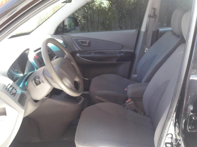 TUCSON 2009/2010 2.0 MPFI GL 16V 142CV 2WD GASOLINA 4P MANUAL - Foto 7