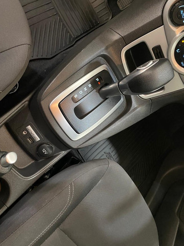 New Fiesta SEL Automático 2017 Único Dono. 30.000 KM - Foto 12