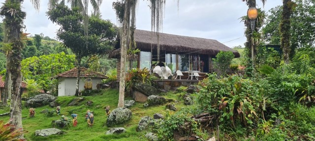 Imobiliária nova aliança aluga casa em Angra dos reis, rj. 