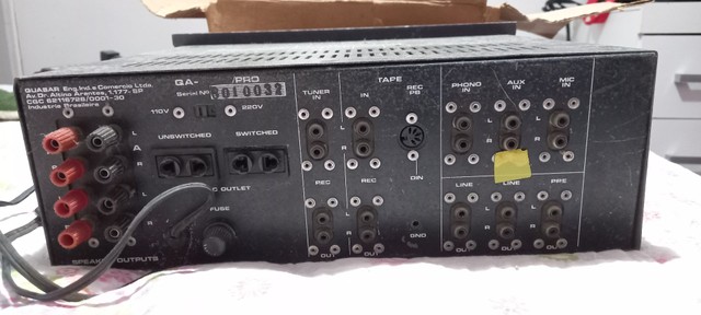 Amplificador de som QA-7070