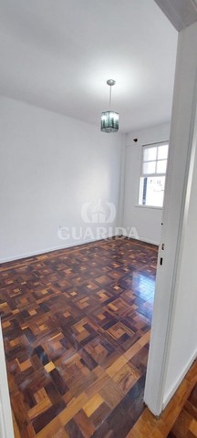 Apartamento para comprar no bairro Centro Histórico - Porto Alegre com 2 quartos - Foto 13