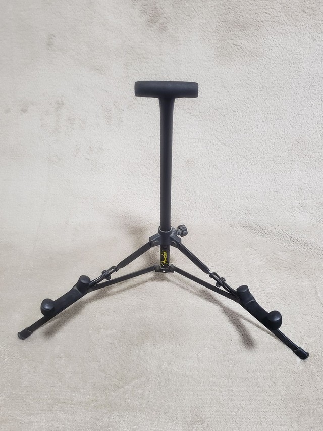 Suporte Fender para Guitarra ou Baixo (aceito trocas)