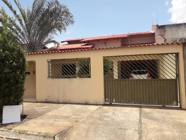 Casa para venda com 186 metros quadrados com 3 quartos em Estância Itaguaí - Caldas Novas  - Foto 2