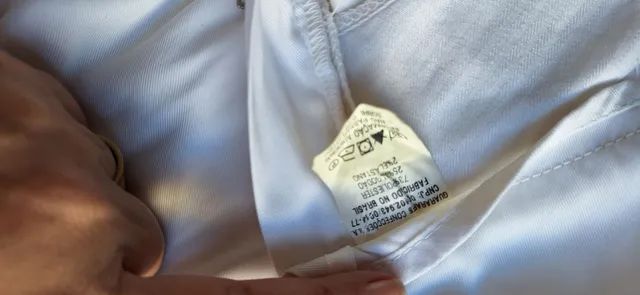 Bermuda branca plus size Tam 50 semi nova - Foto 3