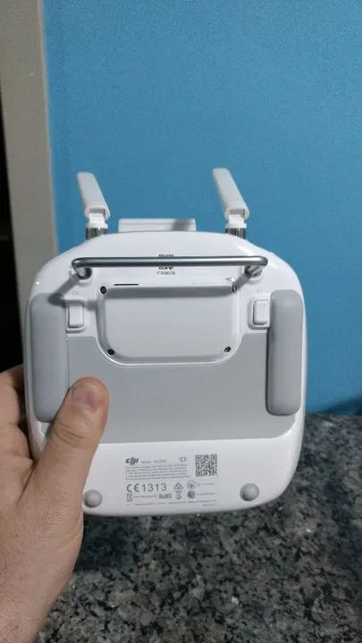 Radio Controle Dji Phantom 3 Adv/pro Phantom 4 G1300c Usado - Foto 3