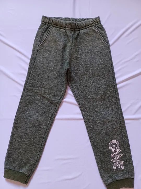Calça de moletom infantil