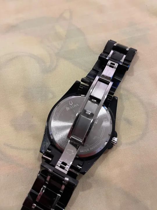 Relógio Bulova diamond original com Diamantes