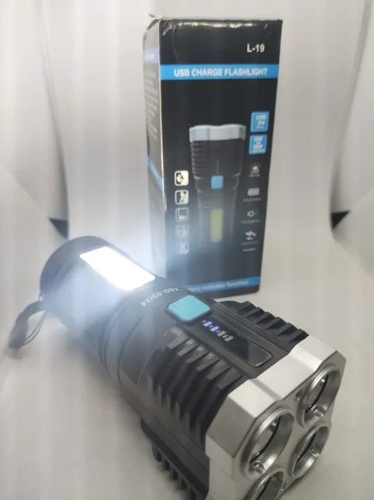 Lanterna Led Prova D água 4 Núcleos Potente Usb Recarregável - Foto 3