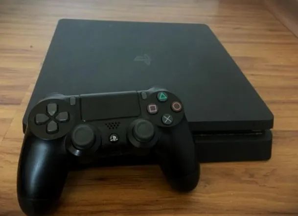 PS4 Firmware 10 [Aceita des.bloq] Vendo ou troco por... LEIA