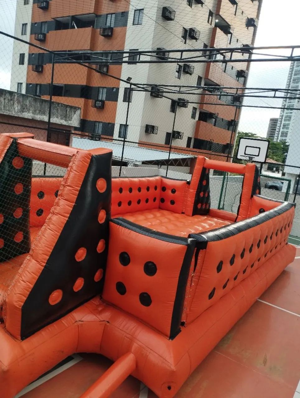 Temos vários modelos de brinquedos infláveis, pula pula de vários tamanhos, - Foto 4