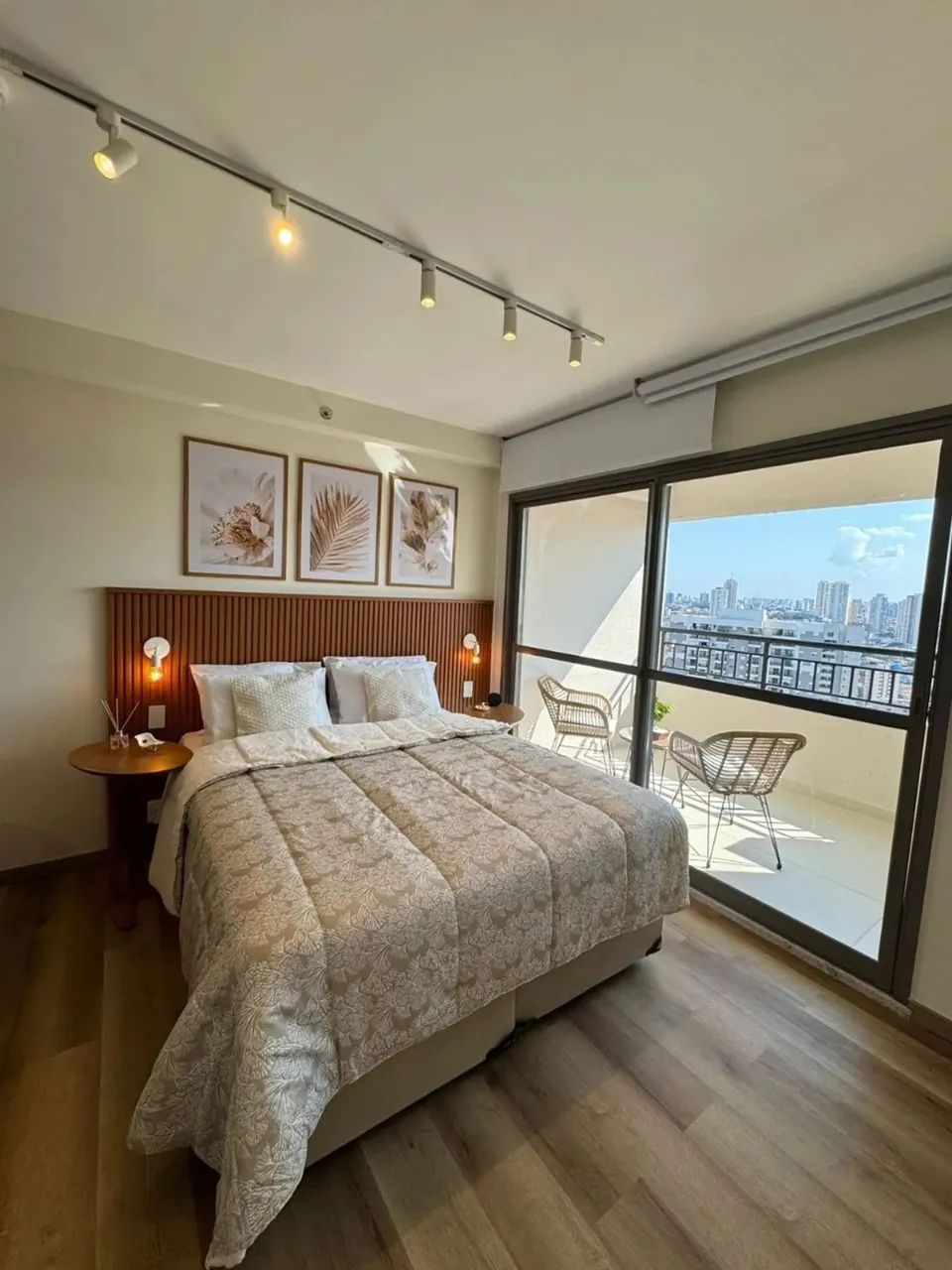 LOFT SACOMÃ SP 01 DORM. TODO MOBILIADO **LINDO**
