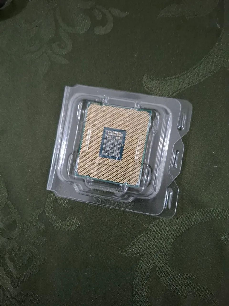 Xeon 2630V4 processor zero64317757464065122