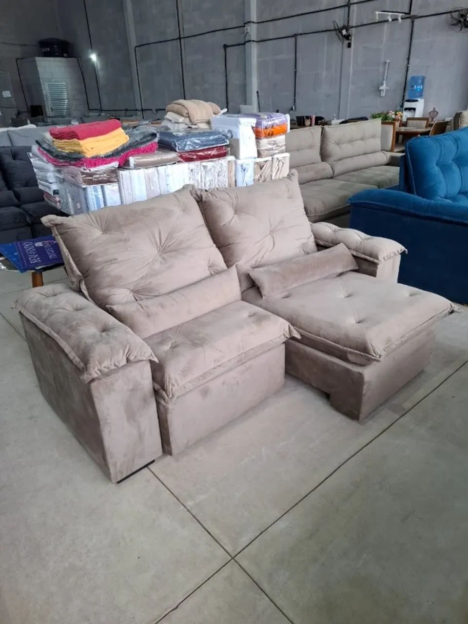 sofa retratil 3 lugares a pronta entrega