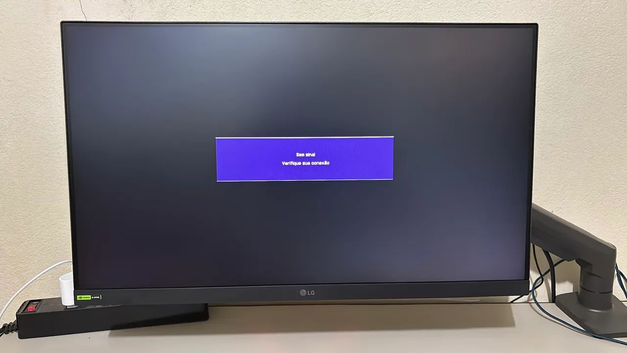 Monitor LG Ultragear 180hz G-Sync 64318043853571120