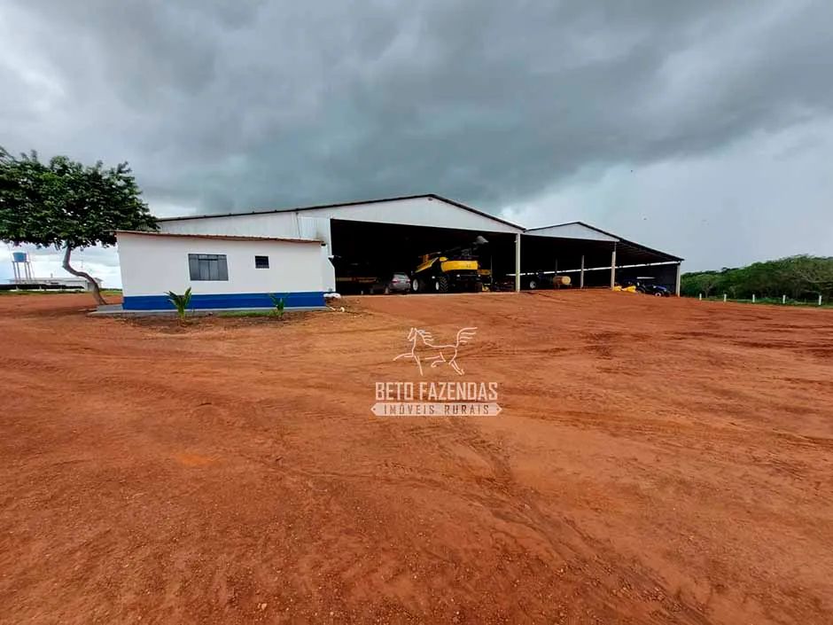 Imóvel para venda possui 120000000 metros quadrados em Zona Rural - Nova Ubiratã - MT