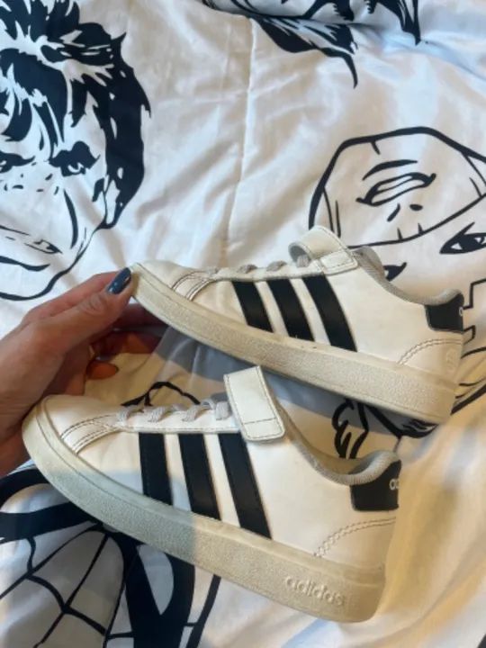 Tenis adidas grand court 2.0  infantil