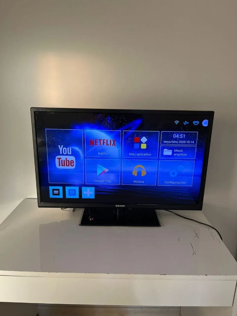 Tv 32 polegadas + aparelho smart