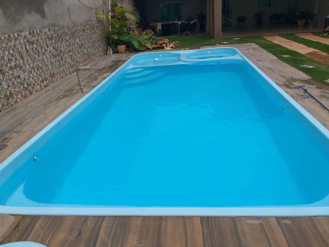 Piscina sempre limpa e bem cuidada no DF! - Foto 2
