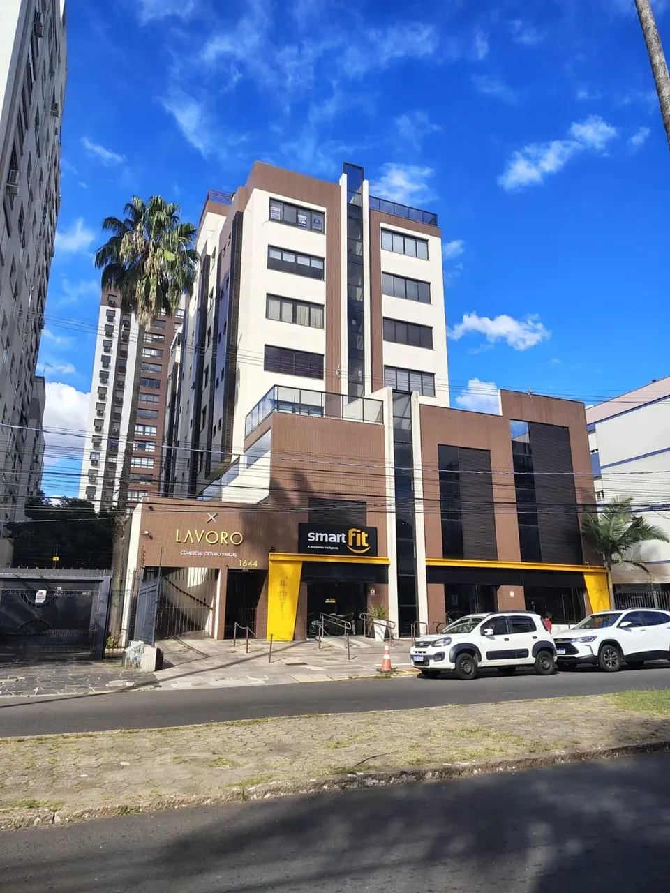 Sala para Aluguel SALAS COMERCIAIS UNIFICADAS, 6 AMBIENTES, 2 VAGAS, MENINO DEUS Porto Ale