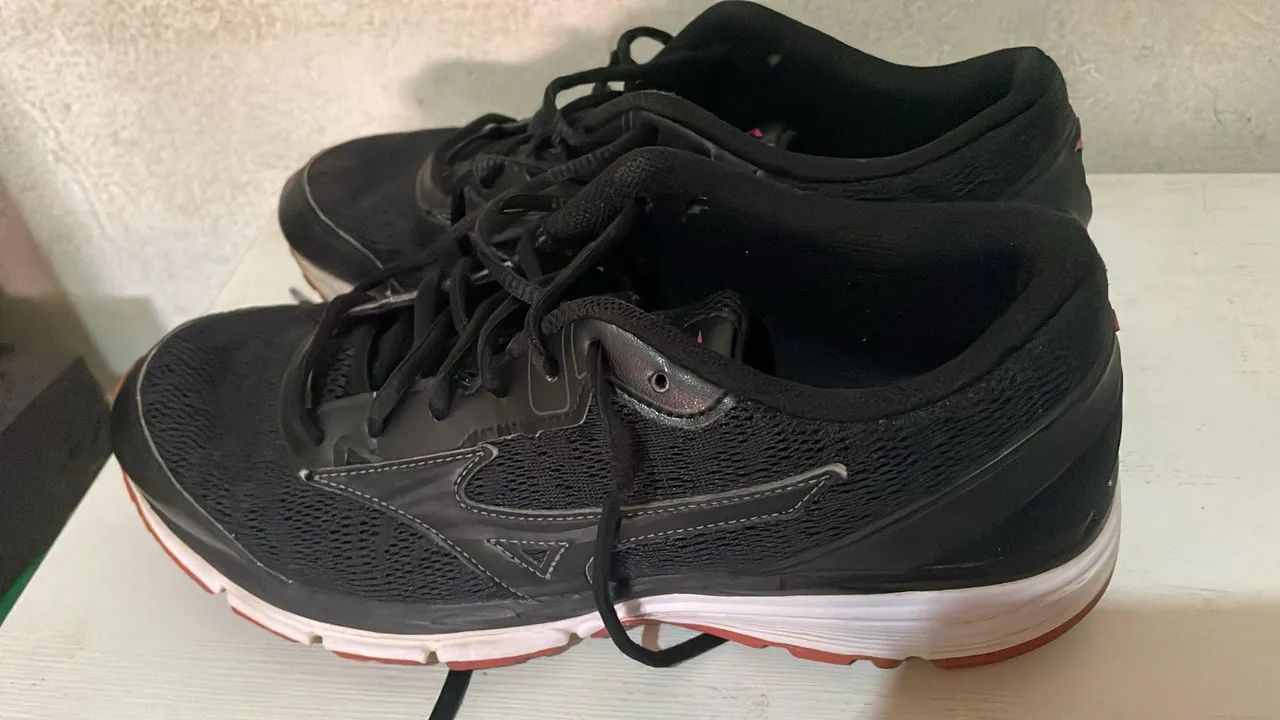 Tênis Mizuno Wave - Preto