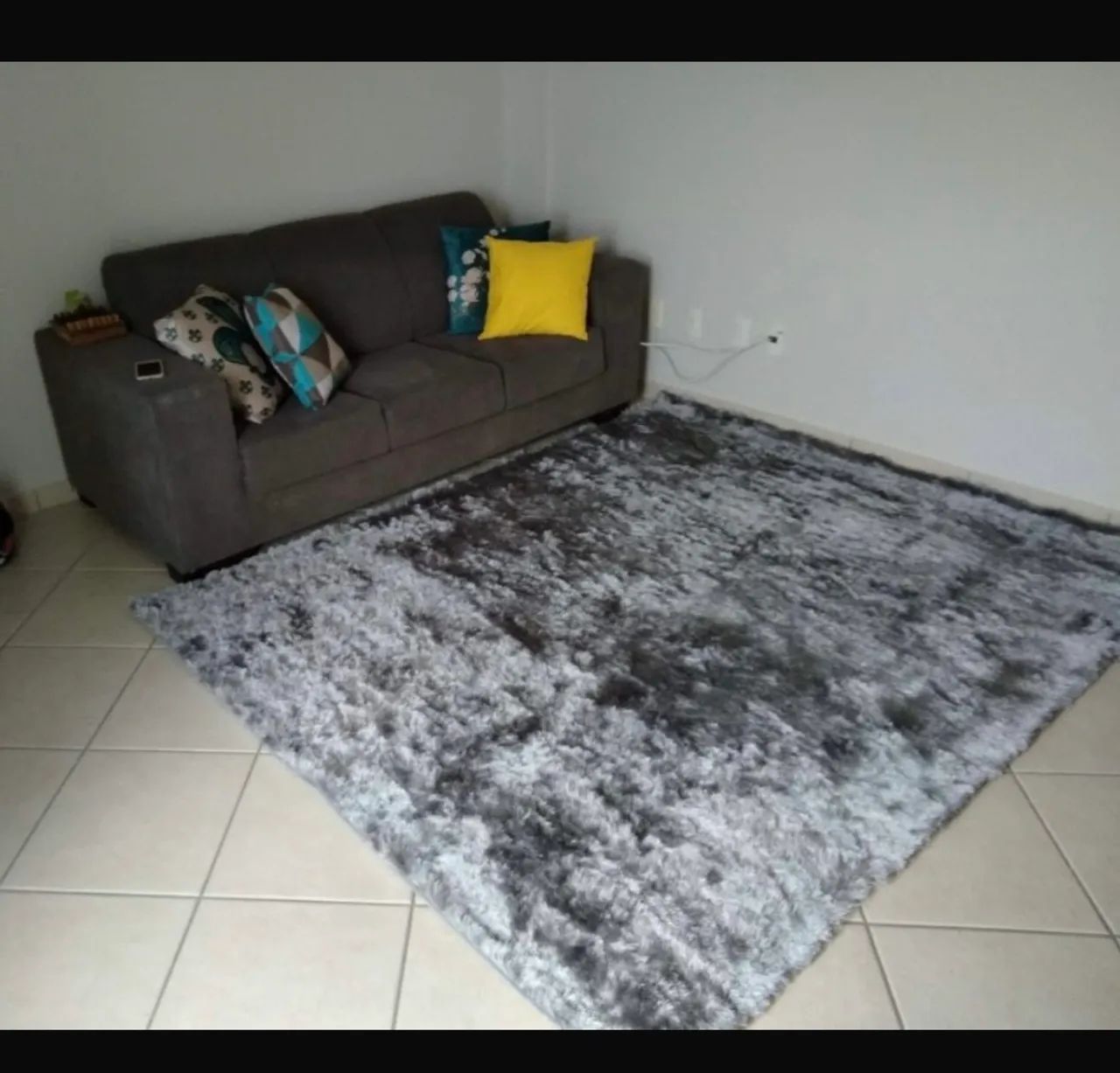 Tapete Shaggy Peludo Cinza para Sala