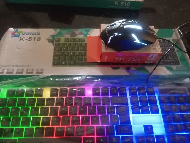 Teclado e Mouse Gamer Com Luz Colorida - Foto 2