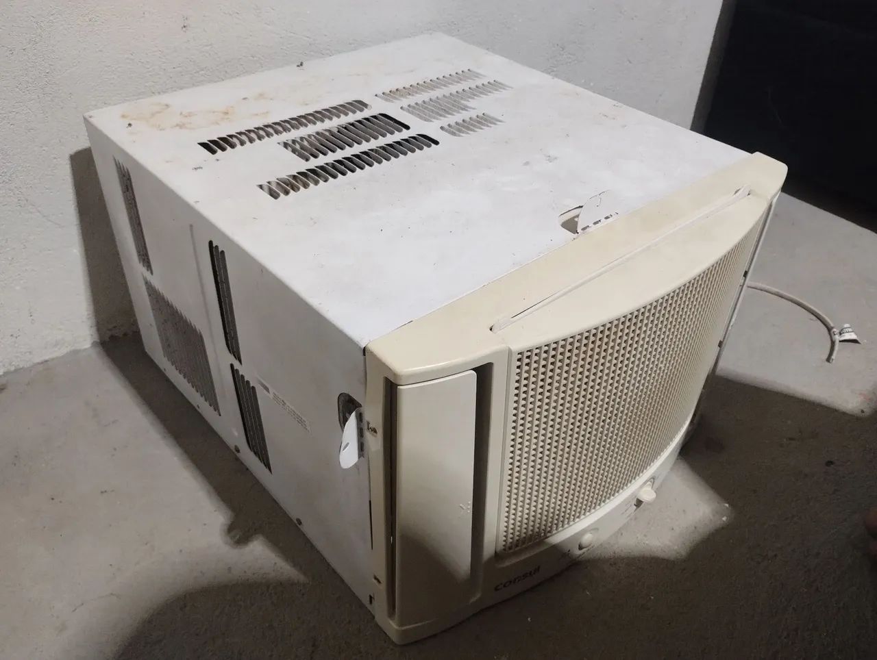 Ar condicionado de janela Consul 7500btus - Foto 2