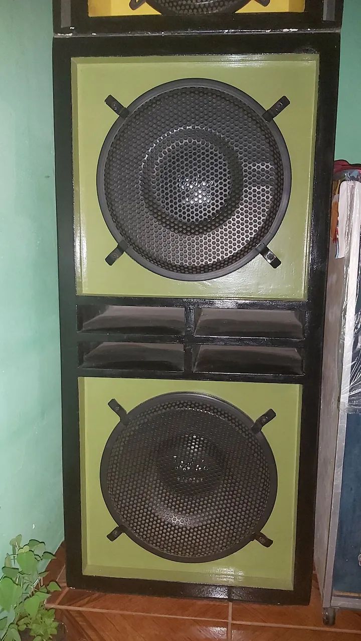 Caixa de Som  amplificadores