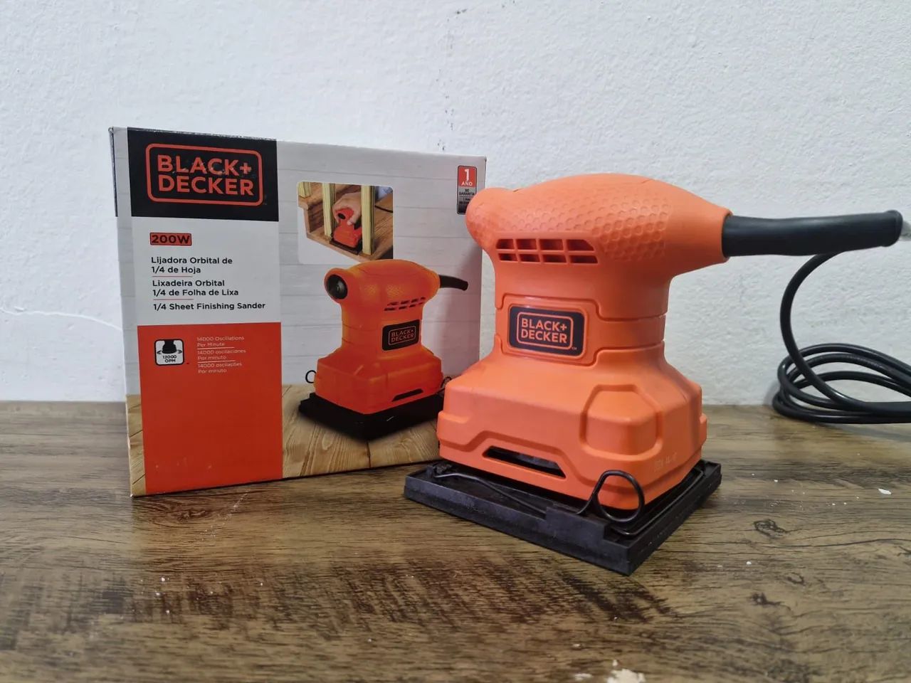 Lixadeira Orbital Black&Decker