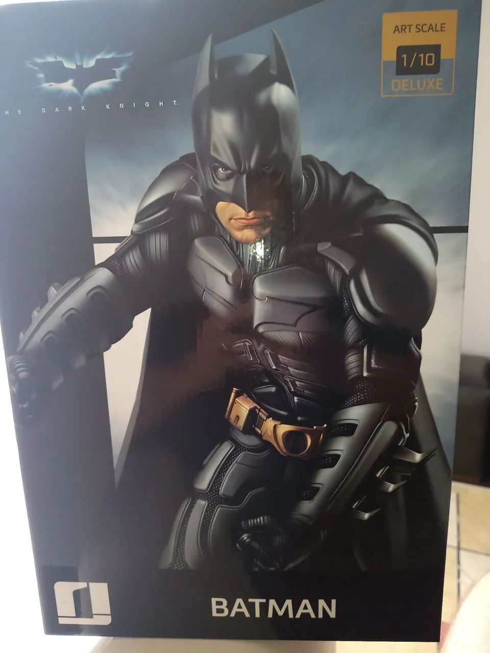 Batman Iron Studios 1/10 The Dark Knight Deluxe nova - Foto 4