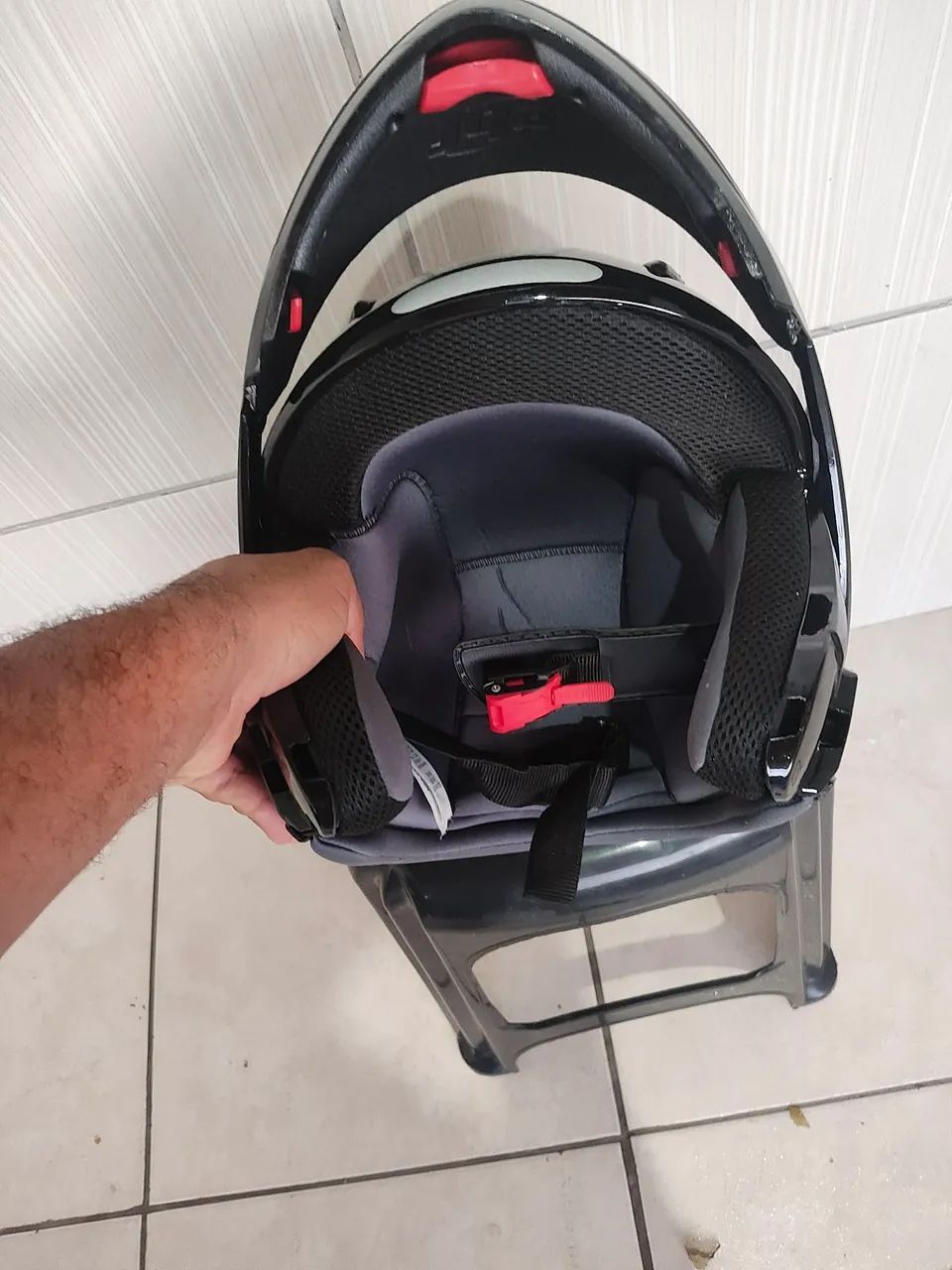 Vendo Capacete EBF 61 - Novo - Foto 3