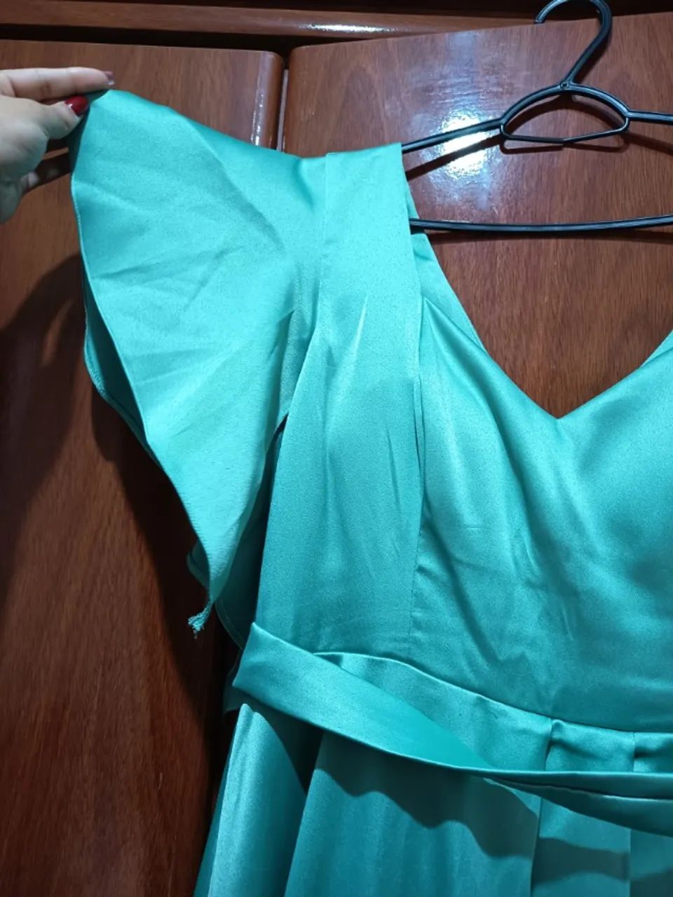 Vestido de cetim verde Olivia  - Foto 4