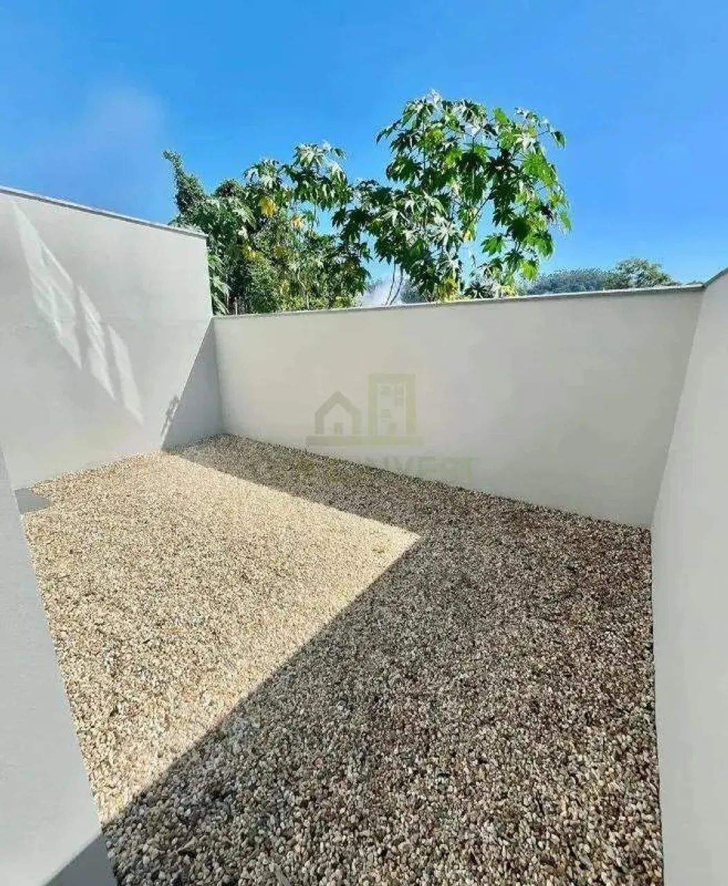 Casa com uma suíte + 1 quarto e com passagem lateral á venda no Bairro São João em Brusque - Foto 5