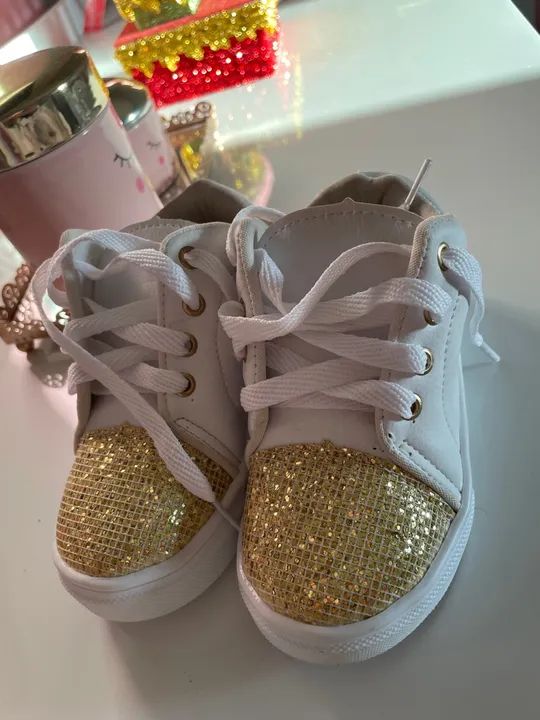 Tênis Infantil Feminino com Glitter Dourado - Foto 4