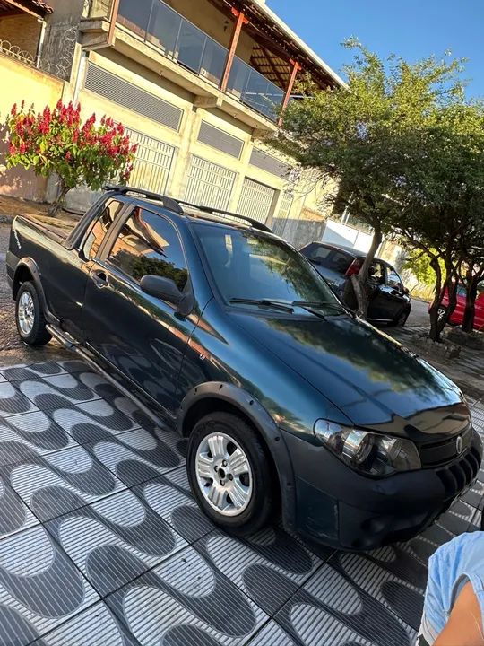 Fiat Strada Adventure 1.8  - Foto 2