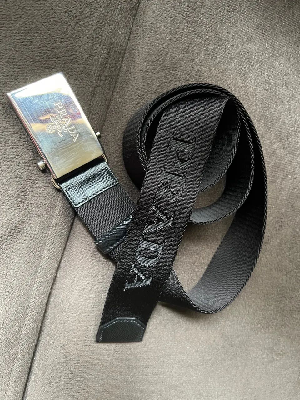 Cinto Prada Original - Clássico da Grife | 105cm | Sem Uso