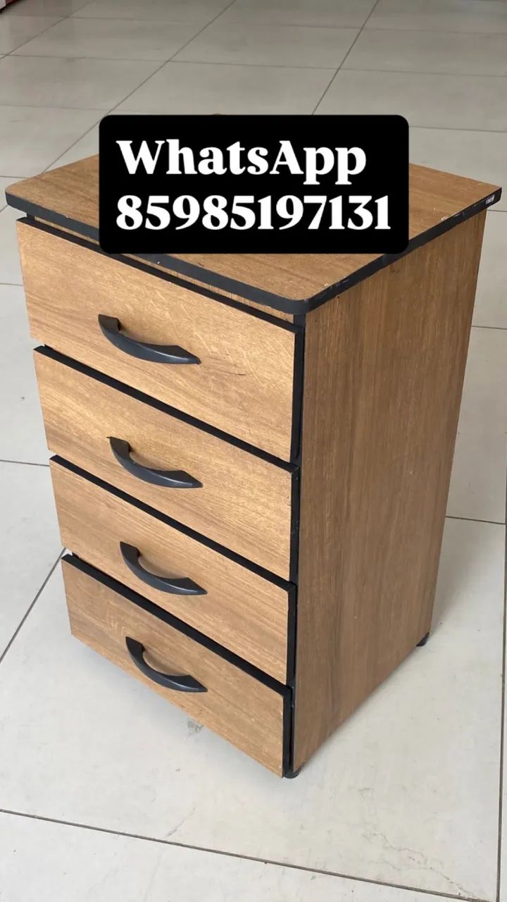 MESA DE CABECEIRA 4 GAVETAS 