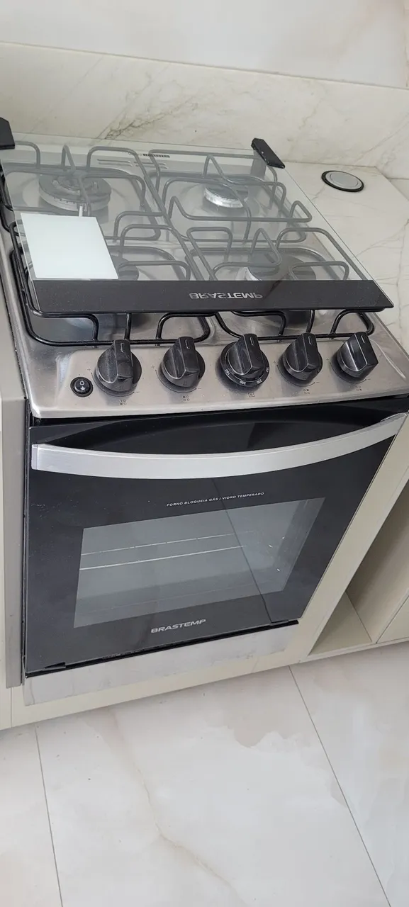 Fogão com forno de imputar brastemp