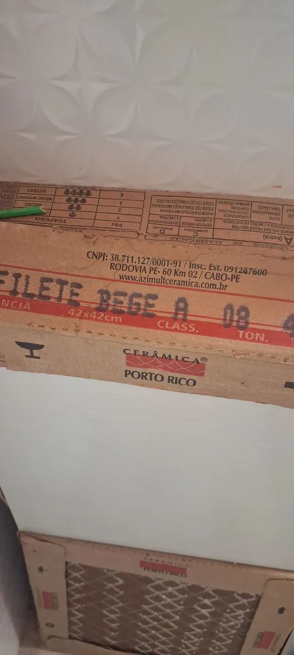 Azulejo Filete Bege A 08 - 42x42cm 15metros. - Foto 3