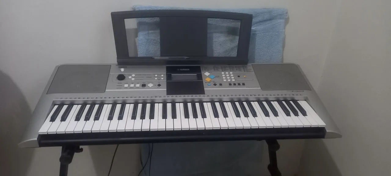 Teclado Yamaha