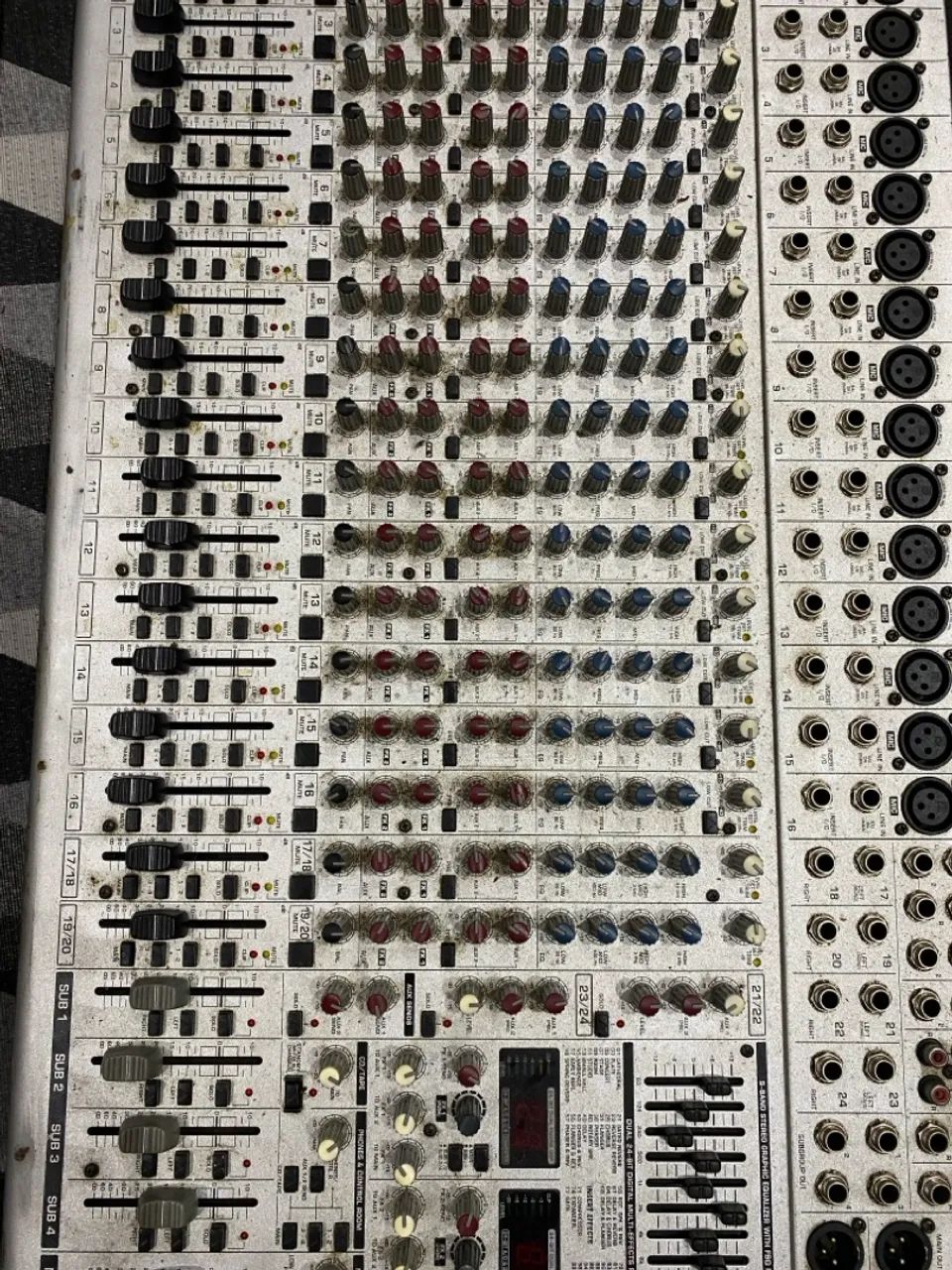 Mesa de Som Behringer EURODESK SL3242FX-PRO - Foto 5