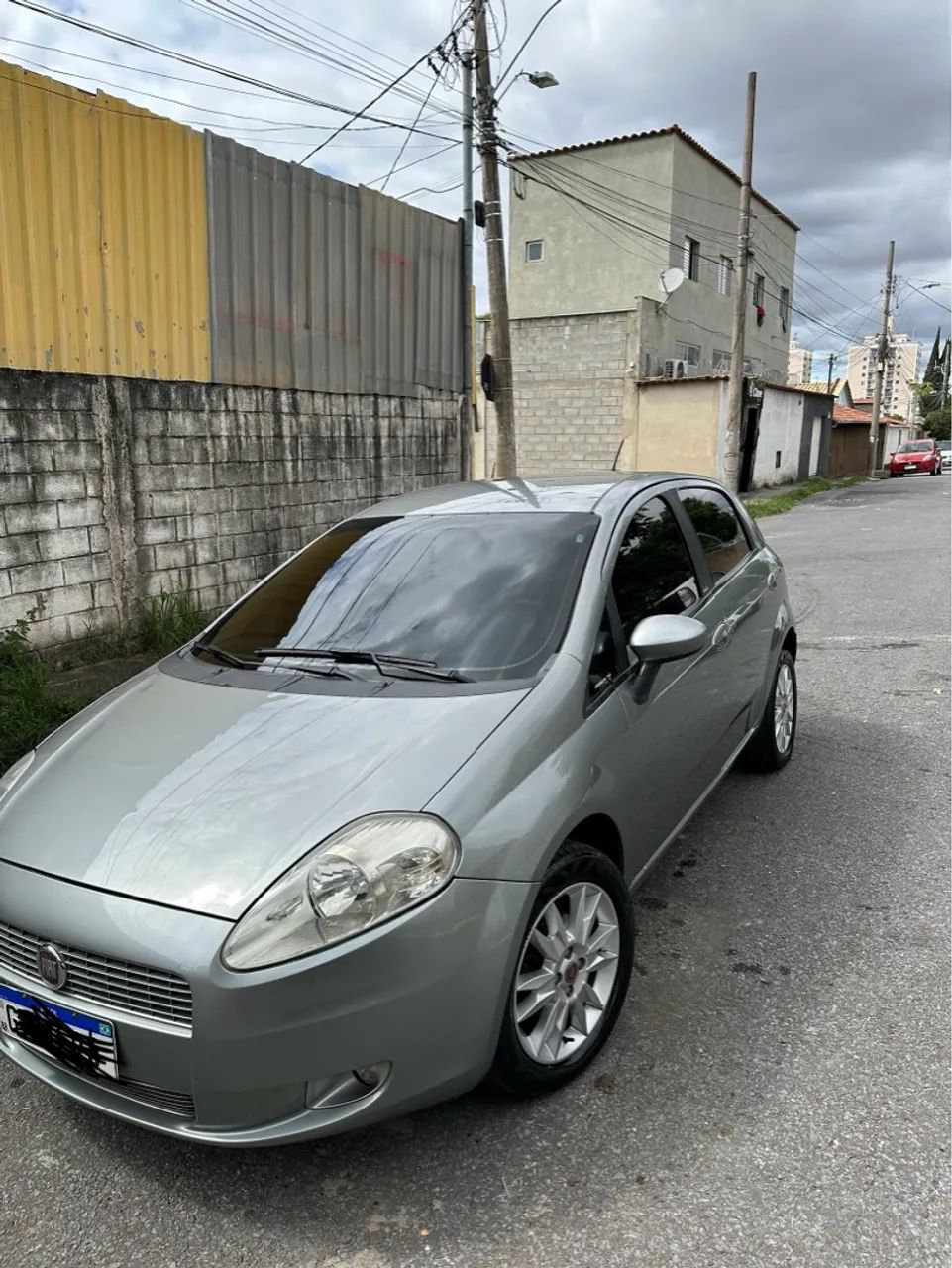 Fiat punto essence 1.6 16v 2011