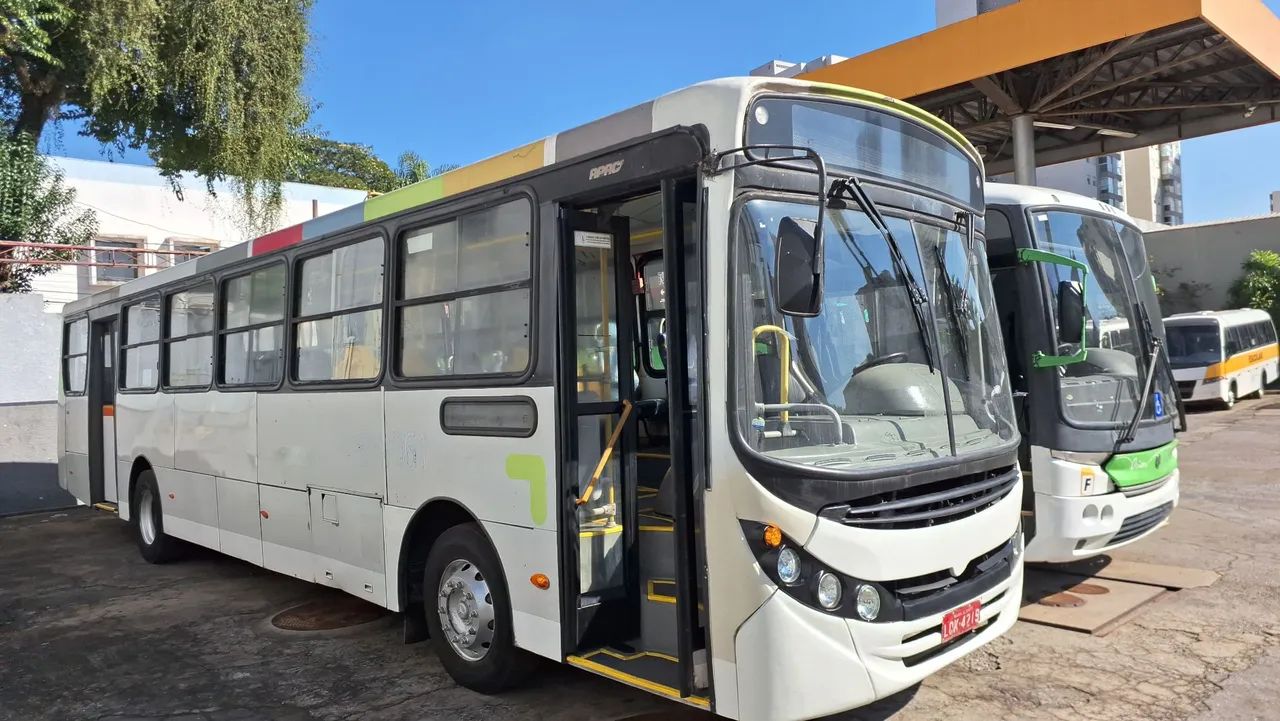 Onibus urbano 2012 2 portas - Foto 2