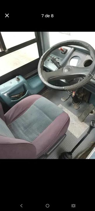 Ônibus em ótimo estado disponível pra locação 