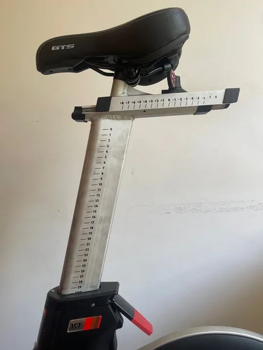 Bicicleta ergométrica Tomahawk - Foto 6