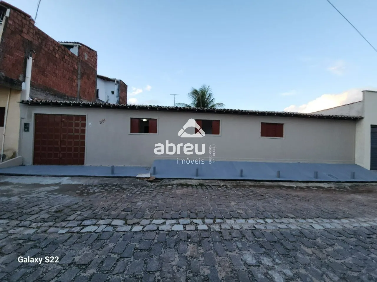 Oportunidade de aluguel de casa com 3/4 em N. Sr.ª Nazaré!