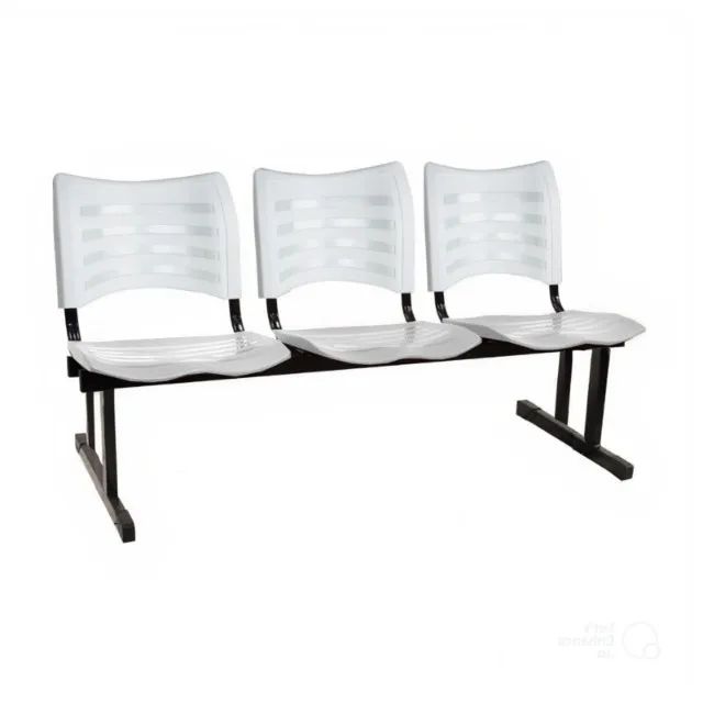 Cadeira Longarina Plástica 3 Lugares Cor Branco Estrutura Reforçada Conforto 34206