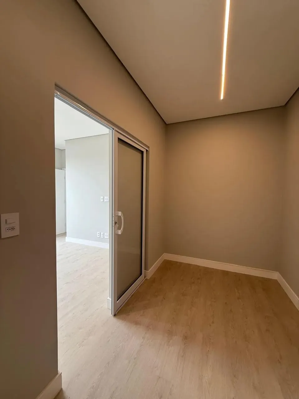 Casa a venda em Condomínio fechado Indaiatuba
