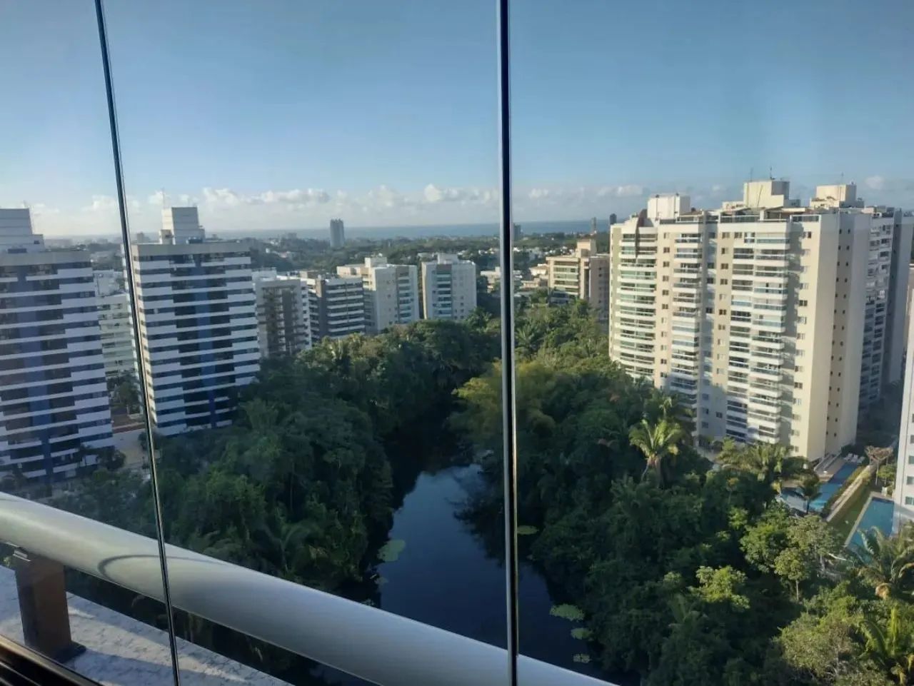 Apartamento à Venda em Alphaville I, Salvador-BA: 2 Quartos, 1 Suíte, Varanda Gourmet e Vi - Foto 5