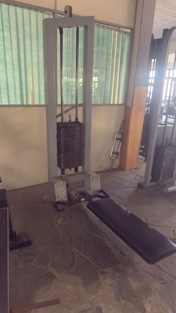 Low row machine63824634422017120